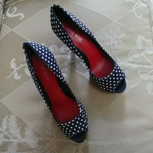 Navy and white sexy poka dot pumps